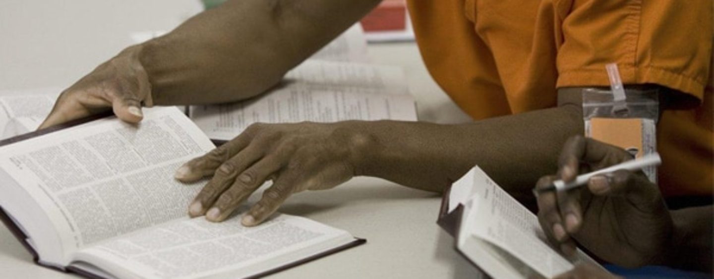 Prisoners in NYC to Get Free Copies of “The New Jim Crow” Book