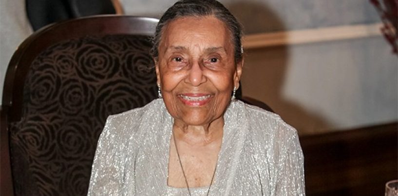 Hettie Simmons Love, 1st Black Student to Graduate From World’s Leading Business School, Honored at 98