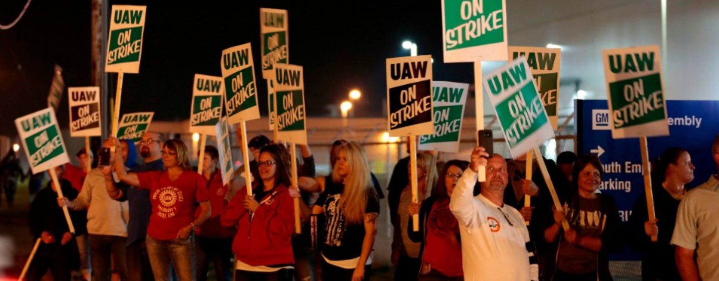 ‘When We Fight, We Win’ – Protesting Wages, 50,000 Auto Workers On Strike
